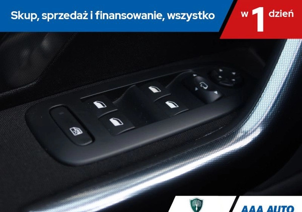 Peugeot 2008 cena 48501 przebieg: 120217, rok produkcji 2016 z Babimost małe 211